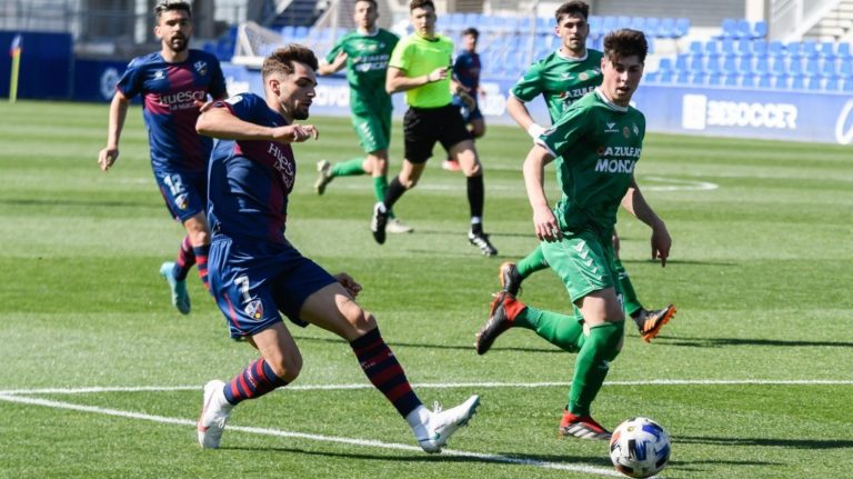 La SD Huesca B buscará seguir peleando por el ascenso ante el Utebo CF en El Alcoraz