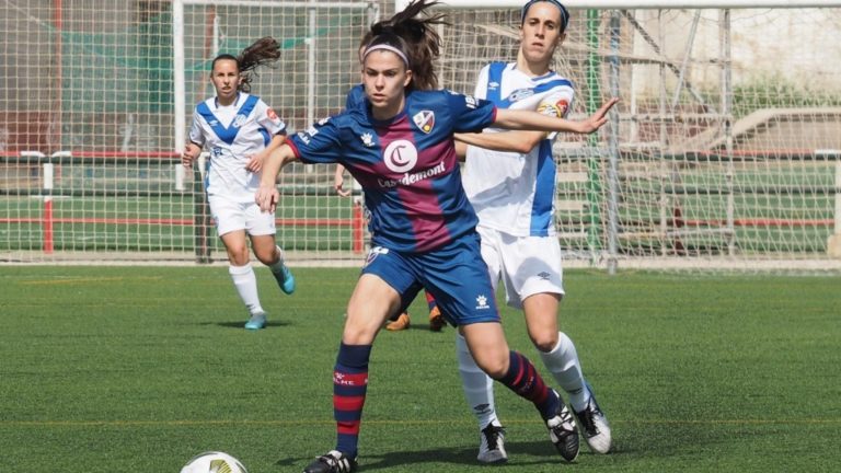 El acierto del CE Europa condena a la SD Huesca Femenino (1-3)