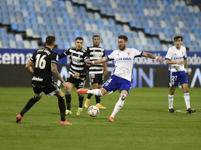 El Real Zaragoza desaprovecha una nueva oportunidad y empata ante el Cartagena (0-0)