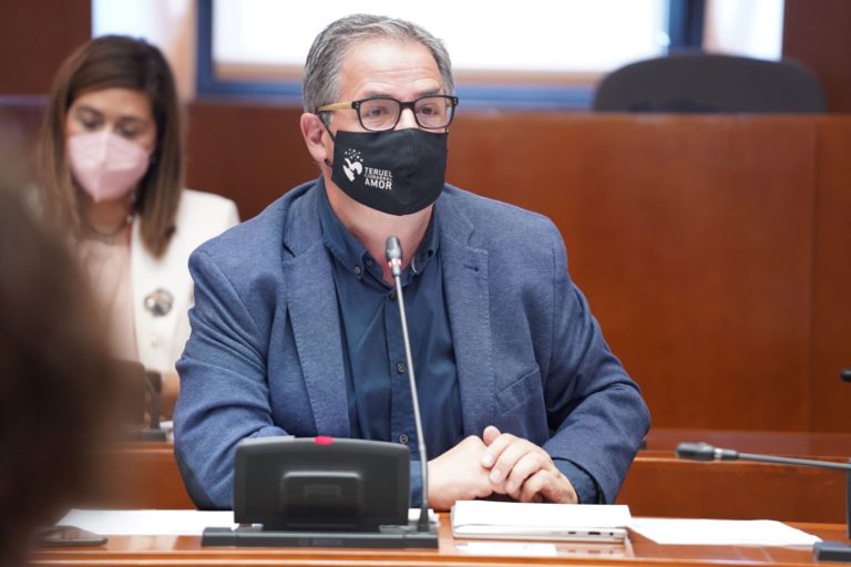 Respaldo de las Cortes a la atención en casa de pacientes pluripatológicos