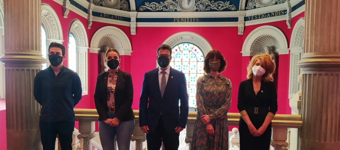 Díaz  participa en la celebración del patrón de Filosofía y Letras