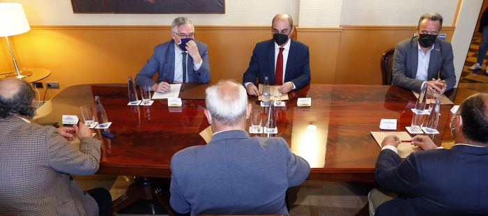 El Presidente Lambán y el consejero Olona muestran su apoyo a los regantes afectados por las obras del embalse de Mularroya