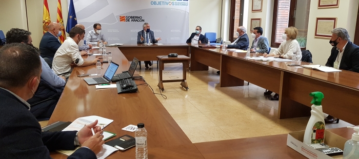 Olona convoca a sindicatos agrarios y empresas agroalimentarias para hablar de fondos FEDER