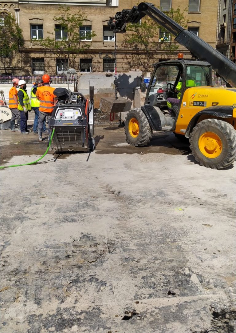 Urbanismo adjudica el diseño del proyecto de la plaza de Salamero y encara la recta final de las obras de reconstrucción de la losa superior del parquin