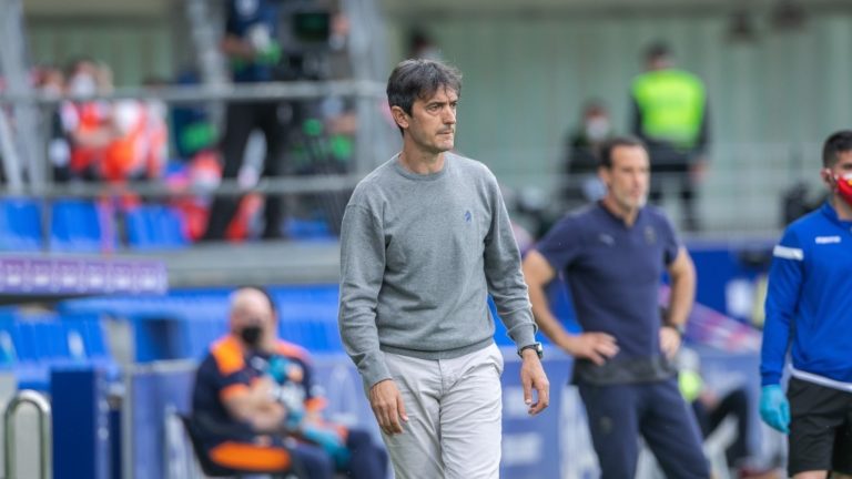 Pacheta: «Toda la liga hemos sido dignos competidores, por eso tenemos poco que reclamarnos unos a otros»