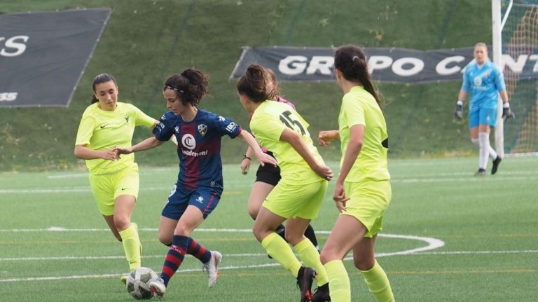 Derrota de la SD Huesca Femenino a pesar por ponerse inicialmente por delante en el marcador (2-1)