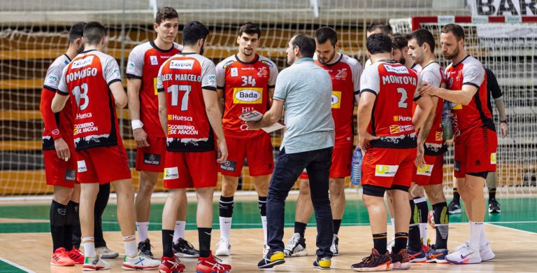 El encuentro ante el Liberbank Cantabria Sinfín será el último para cinco jugadores de Bada Huesca que no continuarán
