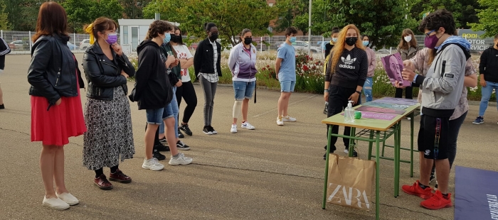 El Instituto Aragonés de la Mujer presenta ‘Escalera a la igualdad’, un juego que difunde la equidad entre géneros a través del entretenimiento