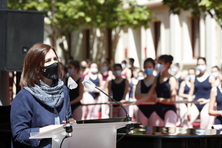 Zaragoza celebra el día internacional de la danza