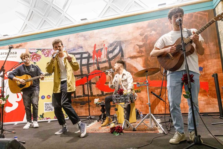 El grupo aragonés «Delacueva» presenta su nuevo álbum en el Teatro Principal