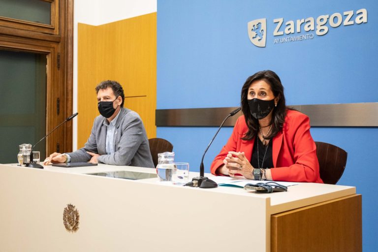 El Ayuntamiento promueve el proyecto ‘Banca amigable con las personas mayores’, para combatir la brecha digital