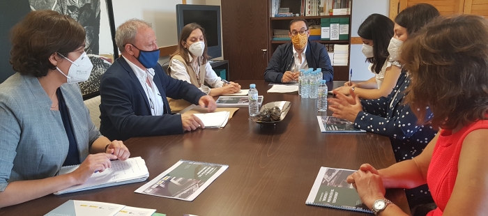 Gobierno de Aragón y Ministerio del Interior colaboran en introducir el próximo curso siete unidades didácticas sobre terrorismo