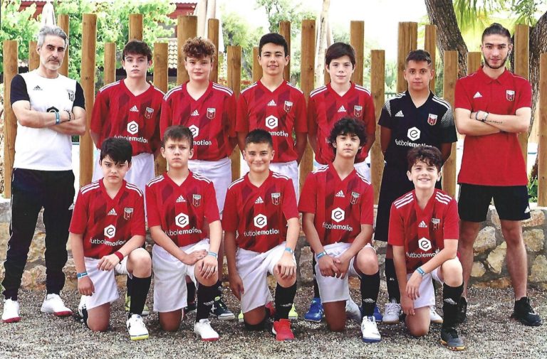 El equipo infantil del Sala 10 se proclama campeón del Torneo Internacional Around Sport Futsal Bcn