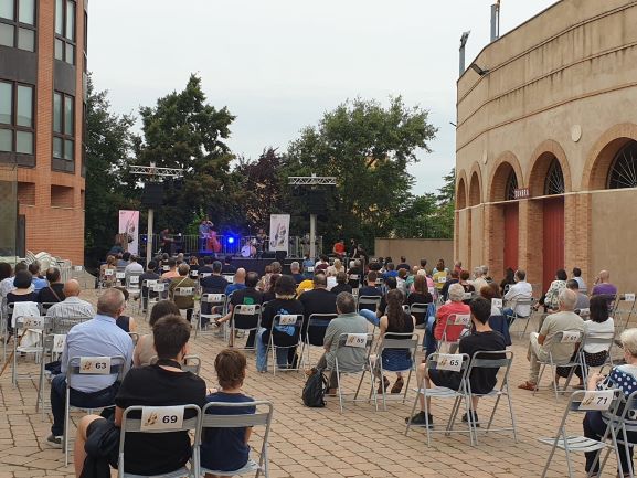 Gran respuesta del público en el inicio del Festival Internacional de Jazz de Barbastro