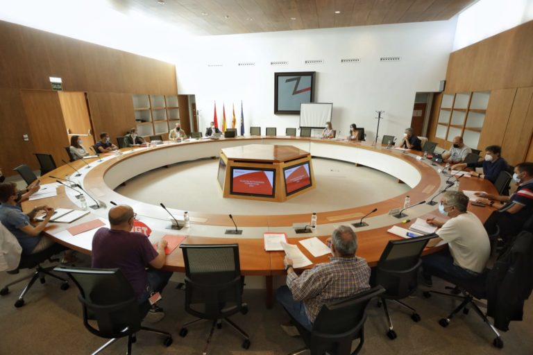 Las nuevas tecnologías y la salud laboral marcan el Plan de Formación de 2021 del Ayuntamiento de Zaragoza