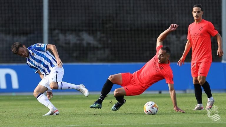 Mal inicio de pretemporada de la SD Huesca con una contundente derrota ante la Real Sociedad (6-1)