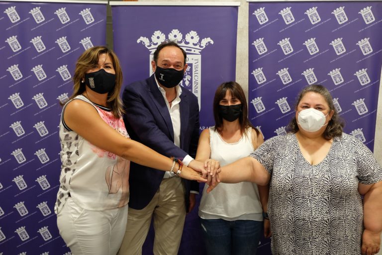 El Ayuntamiento de Tarazona firma el convenio de colaboración en materia de acción social con Pierres Tarazona
