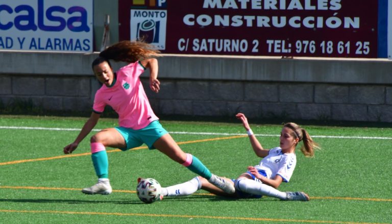 Elena Valej cumplirá su sexta temporada defendiendo la camiseta del Zaragoza CFF