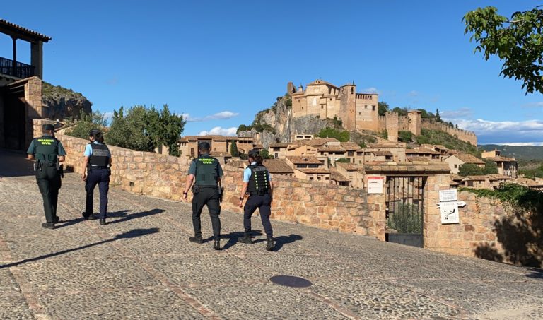La Guardia Civil y la Gendarmería Nacional Francesa vuelven a patrulla de manera conjunta por la Sierra de Guara