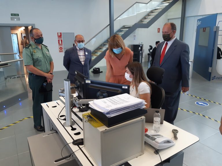 Operación Salida; Pilar Alegría pide extremar la prudencia por el aumento de las muertes en accidentes de tráfico