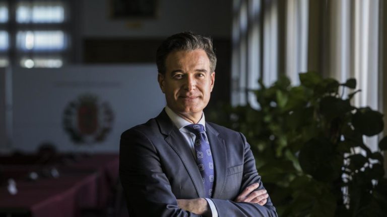 Zaragoza fomentará las energías limpias con una nueva normativa