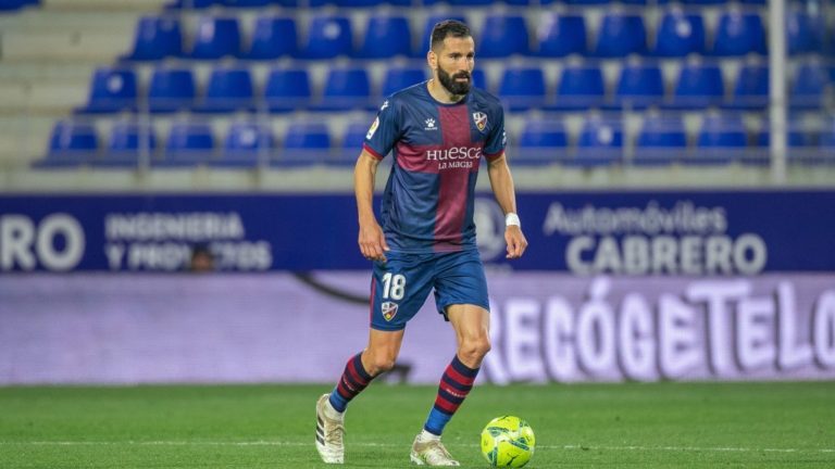 Dimitrios Siovas deja de pertenecer a la SD Huesca