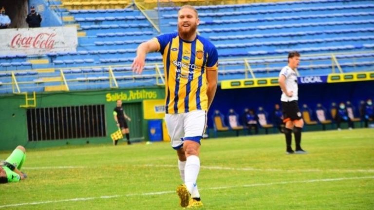 La SD Huesca anuncia la incorporación del delantero Isidro Pitta