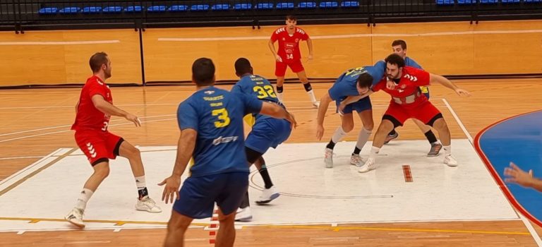 Bada Huesca suma su segunda derrota en pretemporada, esta vez ante el CD Bidasoa Irún (31-28)