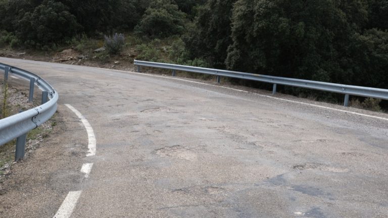 Municipios de Campo de Borja y del Aranda reclaman al Gobierno de Aragón la mejora urgente de la carretera A-1301