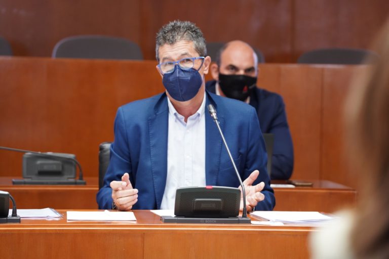 El PP pide a Olona “poner orden” en el conflicto del operativo antiincendios