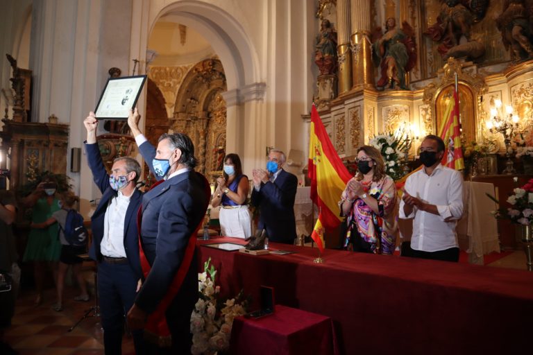 Vox se opone a la entrega de la medalla de oro de Vilafeliche a Fernando Simón
