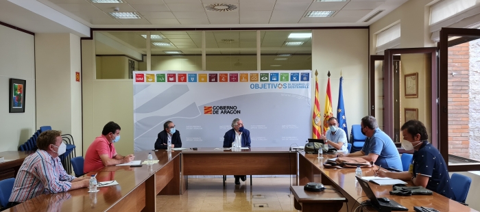 Joaquín Olona: “Si es necesario dotar con más dinero la convocatoria de ayudas para los ganaderos afectados por la presencia del lobo y el oso, lo haremos”