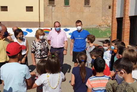 El Gobierno de Aragón ha destinado este año a las comarcas cerca de 150.000 euros destinados a servicios que faciliten la conciliación de la vida personal, familiar y laboral