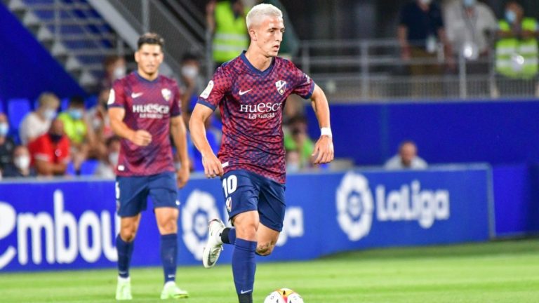 Dani Escriche renueva con los azulgranas hasta 2024