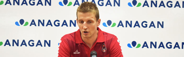 Adam Waczynski: «Aunque mi contrato sea por tres meses espero quedarme hasta el final de temporada»