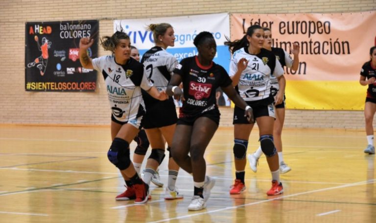 Victoria trabajada de Schär Colores Zaragoza ante Aiala Zarautz (28-27)