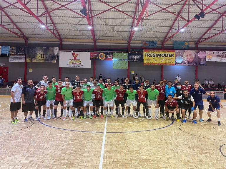 Dos victorias para el Fútbol Emotion Zaragoza en el torneo celebrado en Ripollet