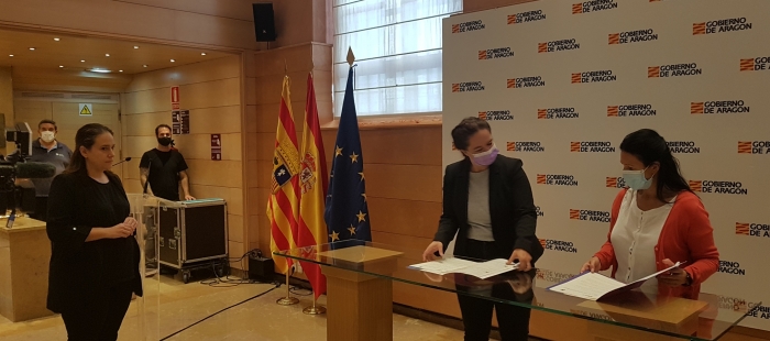 El IAM integra el lenguaje de signos para que puedan acceder a sus servicios y actividades las personas sordas