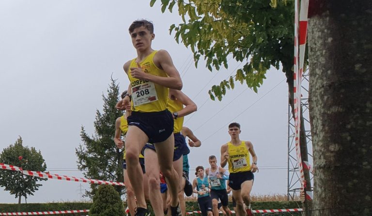 Alcampo-Scorpio 71, subcampeón en el Campeonato de Aragón de Campo a Través por Clubes
