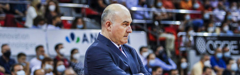 Jaume Ponsarnau: «Nos hemos dicho que no es una actitud para jugar esta competición, no es un compromiso adecuado para defender nuestra profesión»