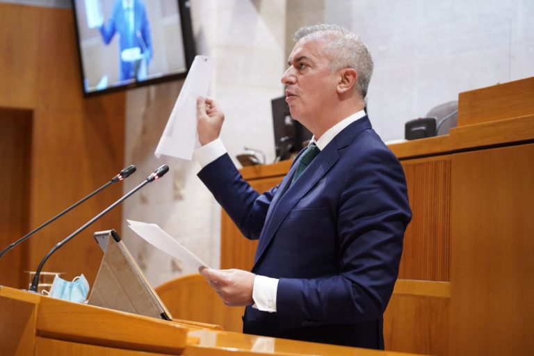 Respaldo del Parlamento aragonés a la propuesta del PP para buscar soluciones ante la subida del precio de la luz