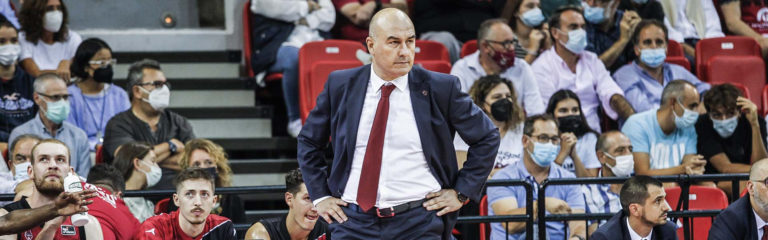 Jaume Ponsarnau: «Todavía no somos un equipo sólido, vamos por rachas» Jaume Ponsarnau: «Todavía no somos un equipo sólido, vamos por rachas»