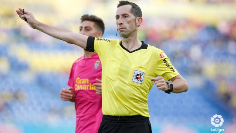 Sagués Oskoz arbitrará el encuentro entre el Real Zaragoza y el Mirandés