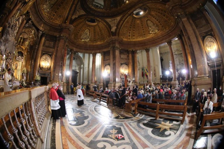 Doscientos joteros unirán sus voces para ‘abrazar’ a la Virgen del Pilar el próximo domingo