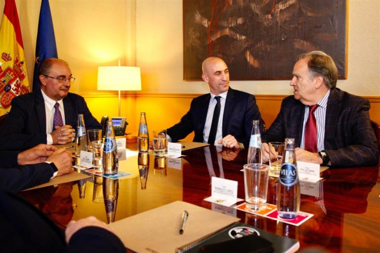 Rubiales y Óscar Fle se reunirá mañana con Javier Lambán y Jorge Azcón con motivo de los actos del Centenario de la FAF