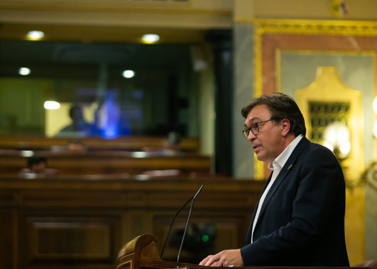 Guitarte pide al Gobierno Central una apuesta por el reequilibrio territorial