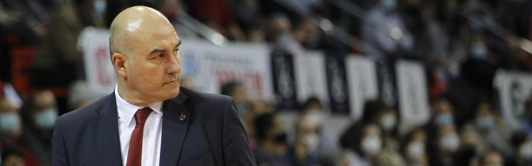 Jaume Ponsarnau: «Estamos con la sensación de que hemos hecho un partido más consistente que en Gran Canaria pero enfadados por haber perdido»