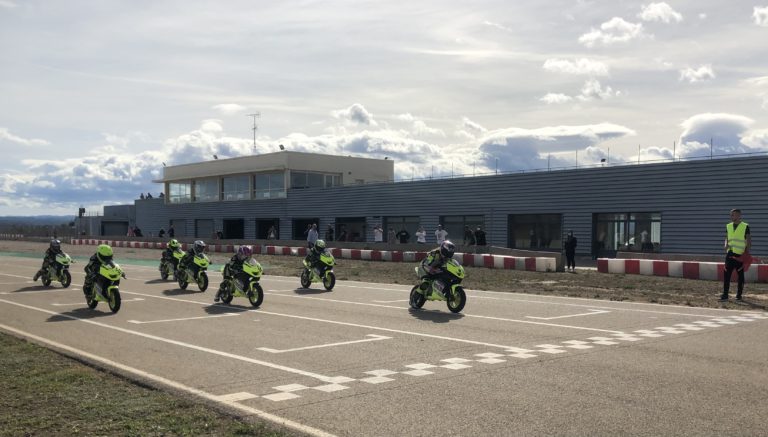 Rosa Jiménez, vencedor en la dos carreras celebradas en el circuito de Karting de Motorland Aragón en la cuarta prueba del Campeonato Promo Aragón