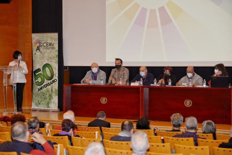 La Confederación Estatal de Asociaciones Vecinales celebra su asamblea en Zaragoza