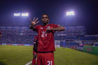 César Yanis marca con Panamá y Francés repite titularidad con la sub-21